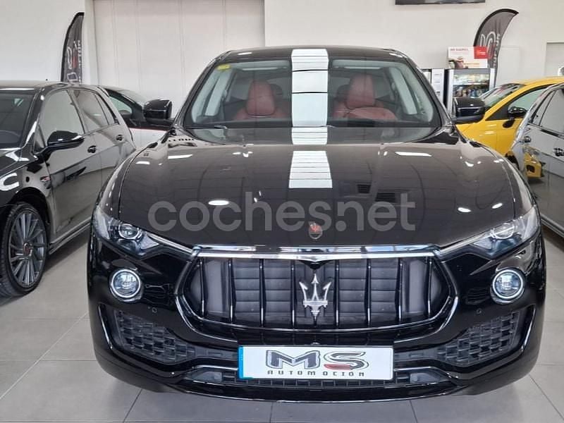 Usado Maserati Levante 350 CV (257 kW) 2018 Negro SUV