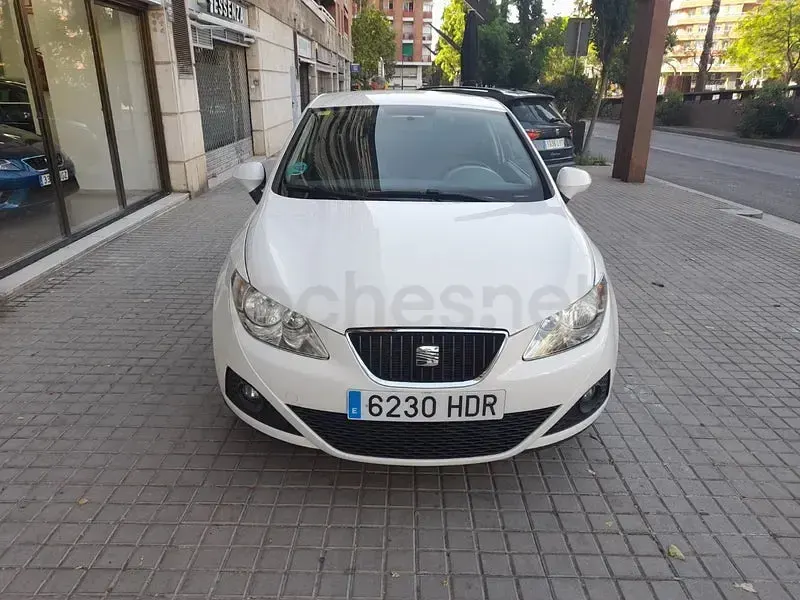 Usado Seat Ibiza SC Copa 105 CV (77 kW) 2011 Blanco Utilitario