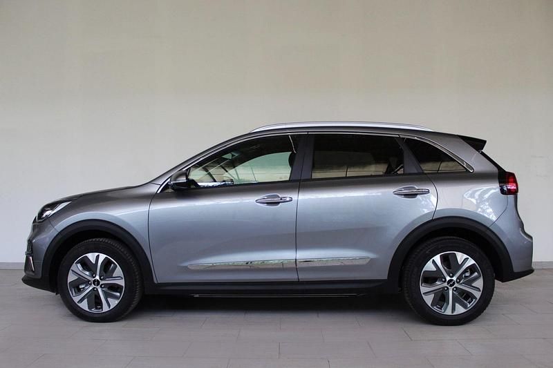 Usado Kia Niro 150 kW (204 CV) 2022 Gris SUV