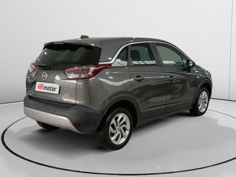 Usado Opel Crossland Innovation 120 CV (88 kW) 2020 Gris SUV