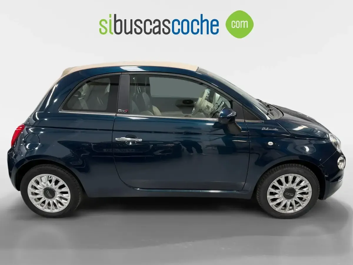 Usado Fiat 500C Dolcevita 71 CV (52 kW) 2021 Azul Descapotable