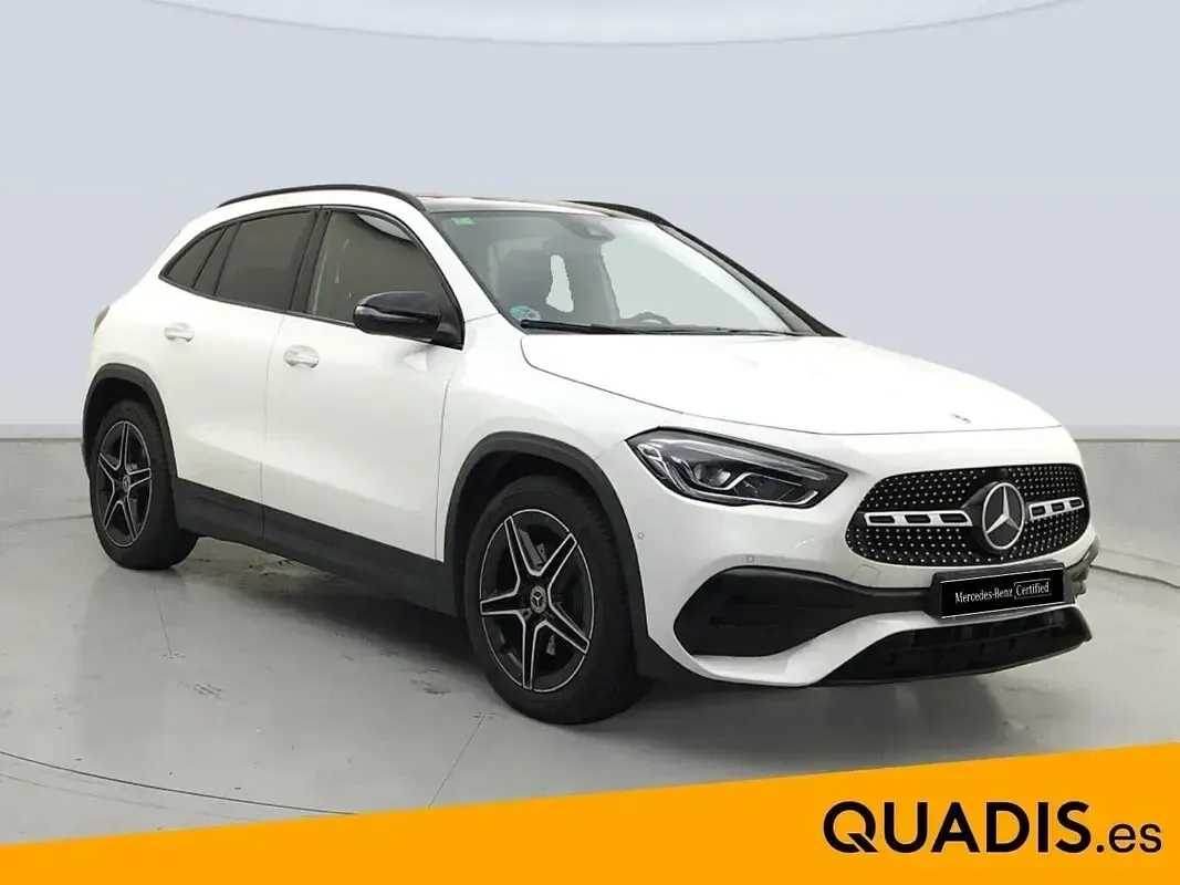 Usado Mercedes GLA200 150 CV (110 kW) 2022 Blanco SUV