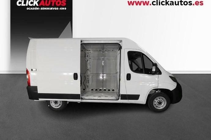 Usado Fiat Ducato 140 CV (102 kW) 2023 Blanco Van
