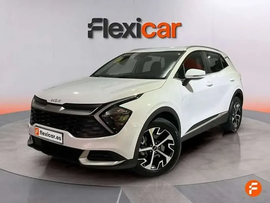 Usado Kia Sportage 230 CV (169 kW) 2022 Blanco SUV