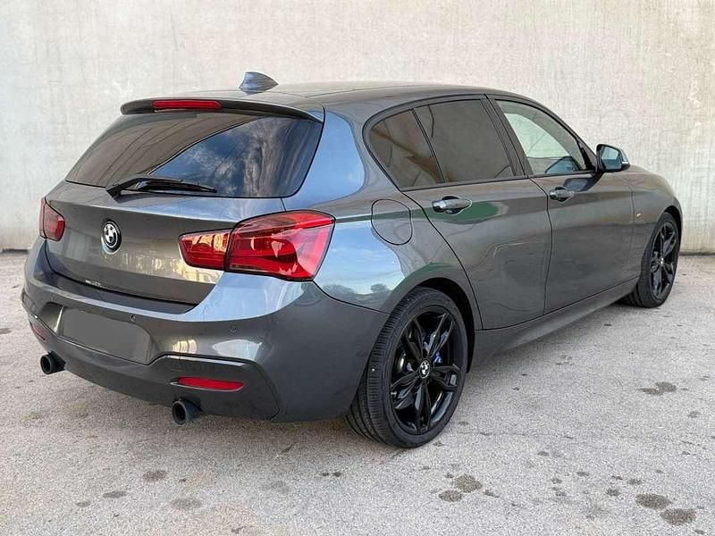 Usado BMW M135 Comfort Edition 326 CV (239 kW) 2015 Negro Utilitario