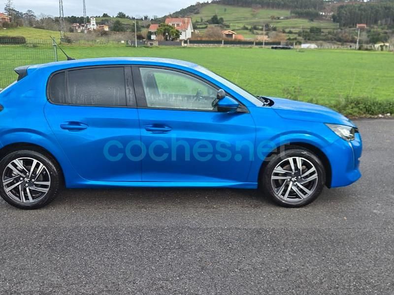 Usado Peugeot 208 GT 100 CV (73 kW) 2021 Azul Utilitario