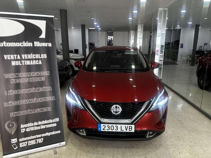 Usado Nissan Qashqai Acenta 140 CV (102 kW) 2021 Burdeos SUV