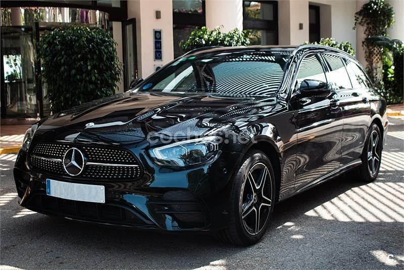 Usado Mercedes E300 306 CV (225 kW) 2023 Negro Familiar