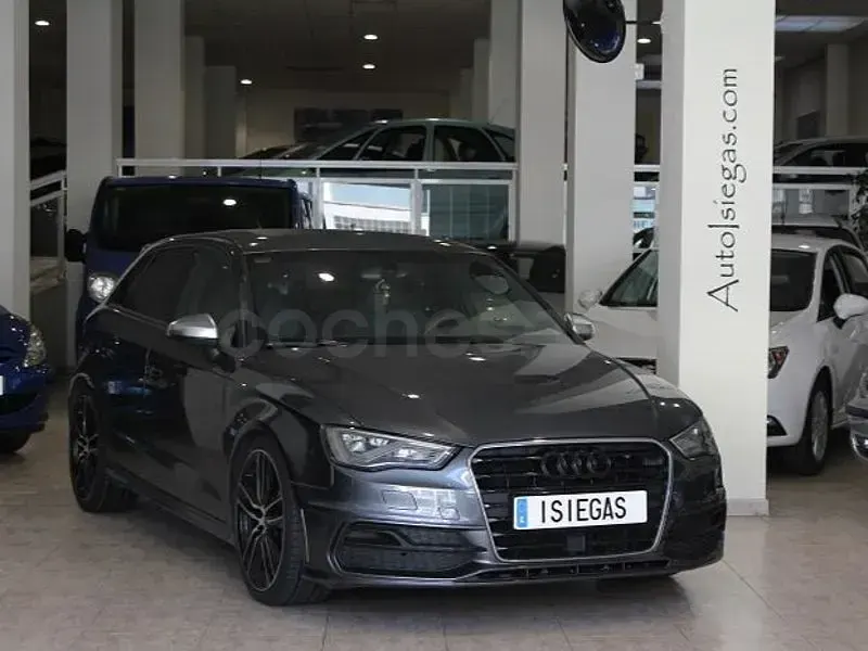 Usado Audi A3 S-Line 150 CV (110 kW) 2015 Gris / plata Berlina