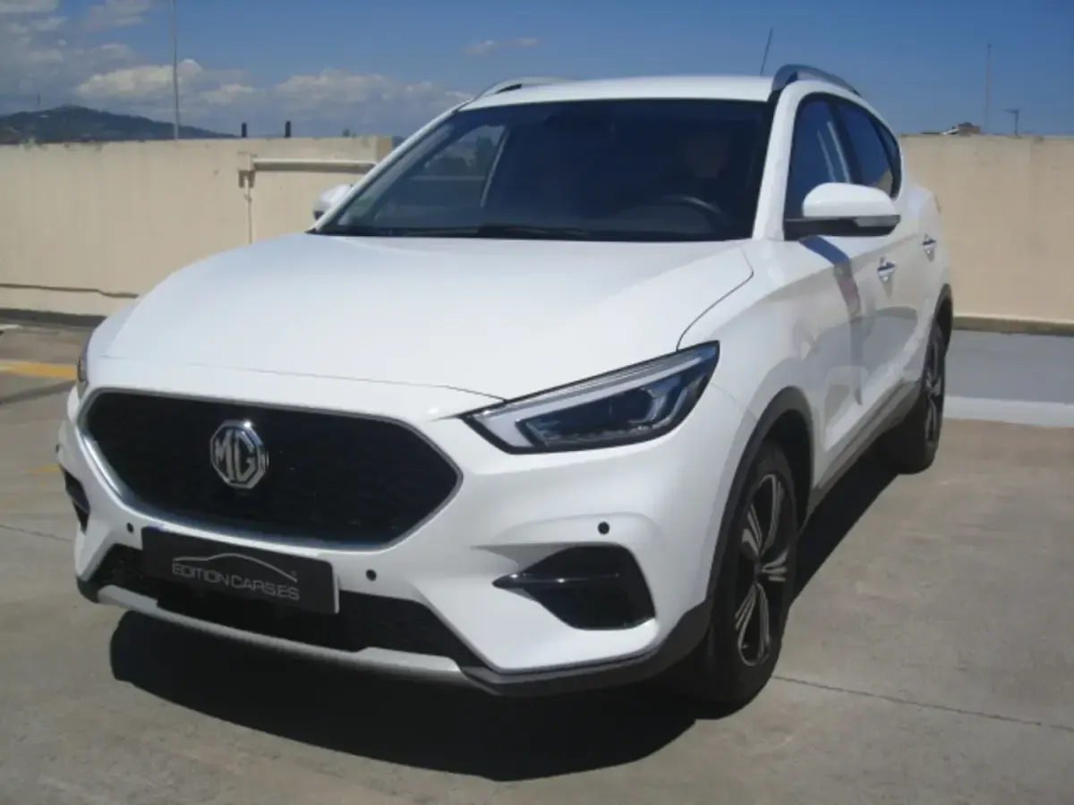 Usado MG ZS Luxury 111 HP (81 kW) 2023 SUV