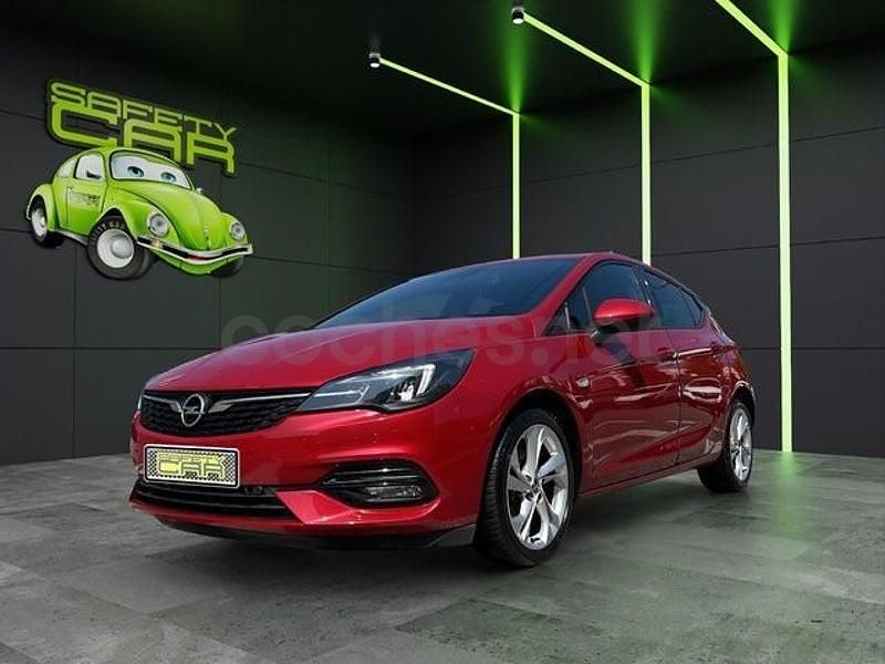 Usado Opel Astra Elegance 122 CV (89 kW) 2020 Rojo Berlina
