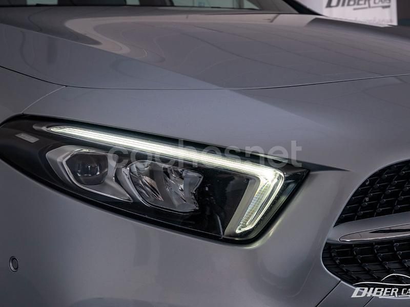 Usado Mercedes A250 218 CV (160 kW) 2022 Gris / plata Berlina