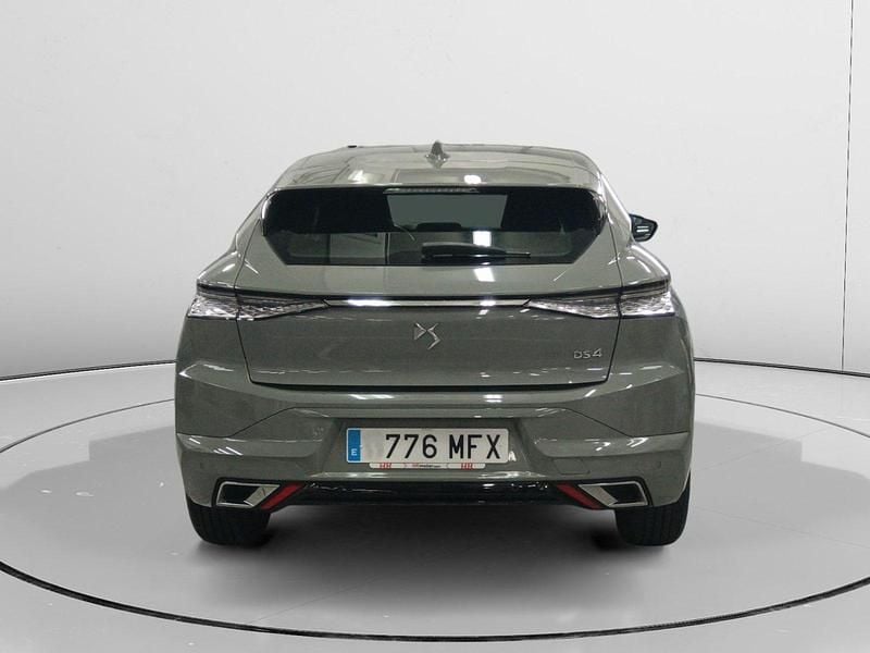 Usado DS Automobiles DS4 Bastille 131 CV (96 kW) 2023 Gris Utilitario