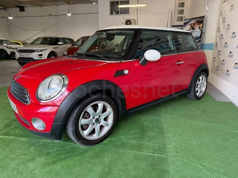 Usado Mini Cooper 122 CV (89 kW) 2010 Rojo Utilitario