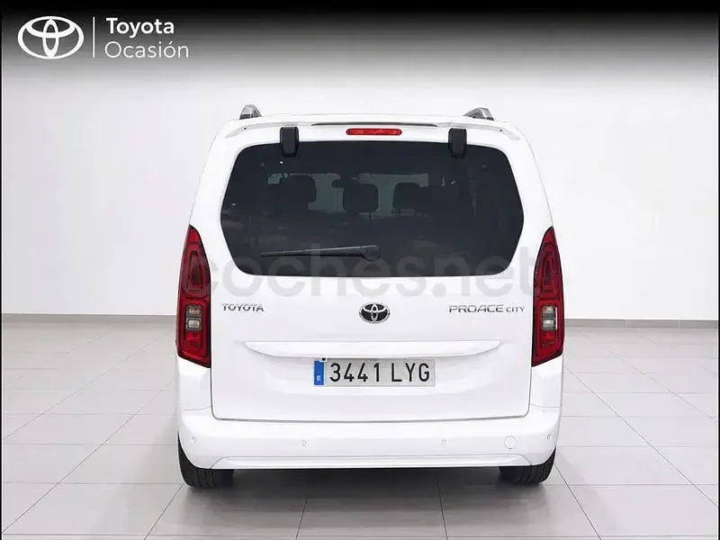 Usado Toyota Proace Verso Active 131 CV (96 kW) 2022 Blanco Familiar