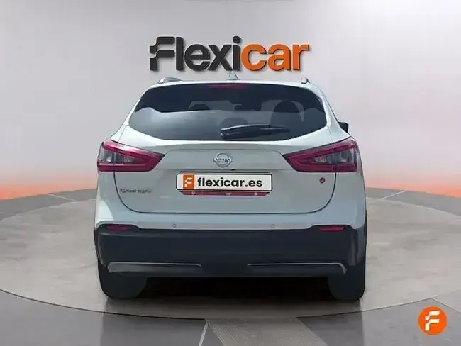 Usado Nissan Qashqai N-Connecta 115 CV (84 kW) 2018 Blanco SUV