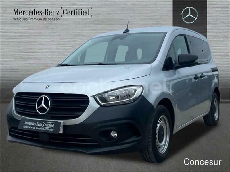 Usado Mercedes Citan 110 95 CV (69 kW) 2023 Gris / plata Familiar