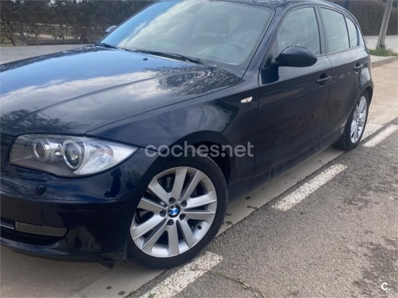 Azul Usado 2009 BMW 120 Utilitario | 9000 € (Precio justo) - Imagen 1/4