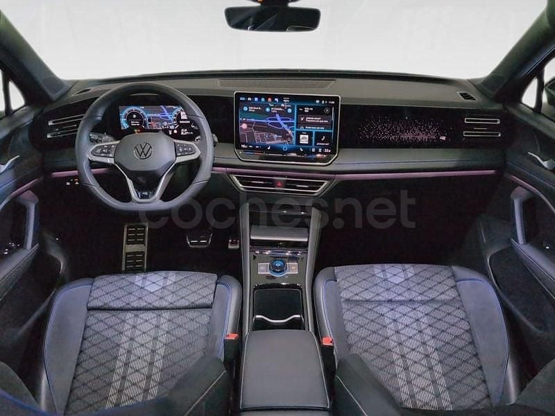 Usado VW Tiguan R-line 150 CV (110 kW) 2025 Negro SUV