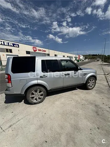 Usado Land Rover Discovery 4 SE 245 CV (180 kW) 2010 Gris / plata SUV