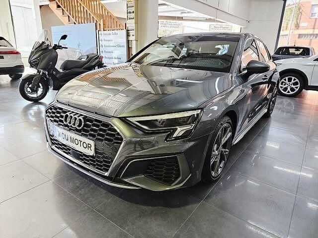 Gris Usado 2024 Audi A3 S-Line | 36.900 € (Un poco caro) - Imagen 1/4