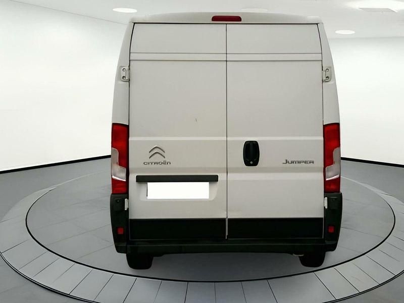 Usado Citroën Jumper 130 CV (95 kW) 2019 Blanco Monovolumen