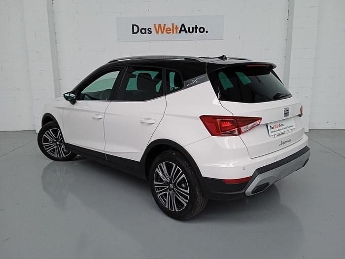 Usado Seat Arona Xperience 115 CV (84 kW) 2025 Blanco SUV