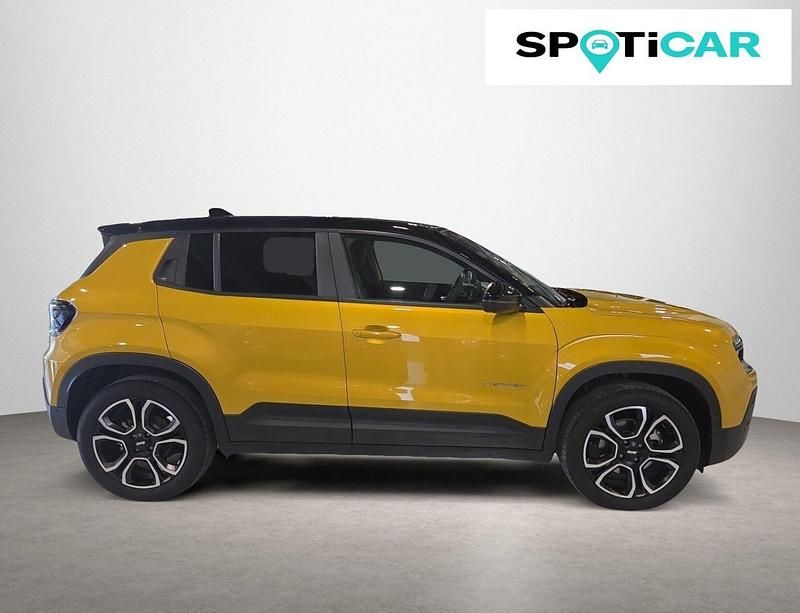 Usado Jeep Avenger EV Summit 114 kW (156 CV) 2025 Rojo SUV