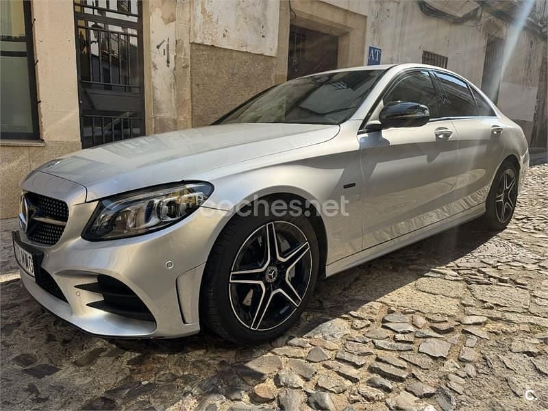 Gris / plata Usado 2020 Mercedes C300e Berlina | 29.990 € (Precio justo) - Imagen 1/4