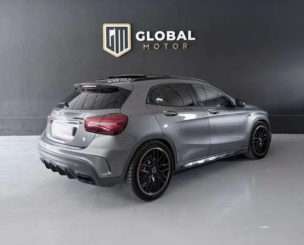 Usado Mercedes GLA45 AMG AMG 381 CV (280 kW) 2018 Gris SUV