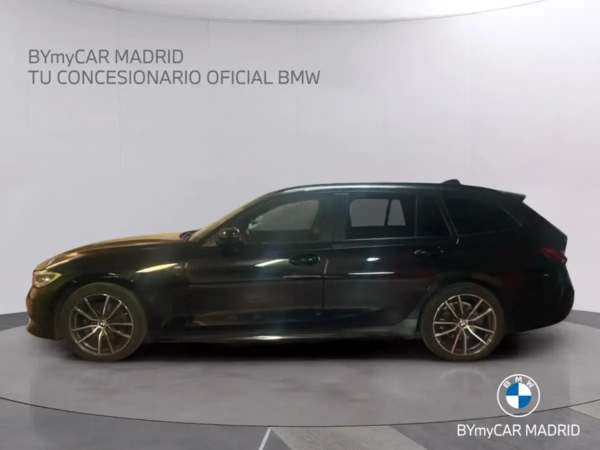 Usado BMW 320 Comfort Edition 190 CV (139 kW) 2021 Negro Familiar