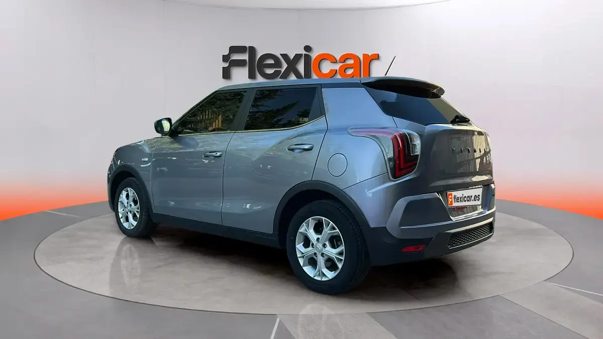Usado SsangYong Tivoli 135 CV (99 kW) 2024 Gris SUV