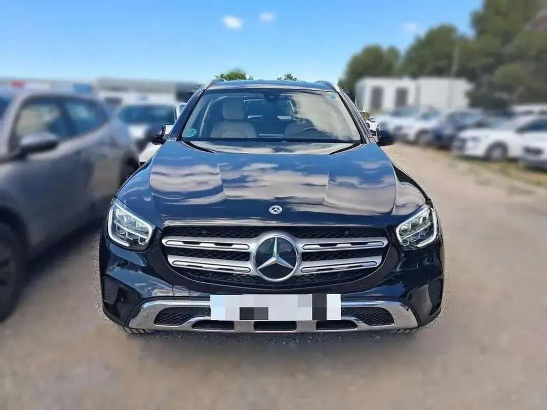 Usado Mercedes GLC220 194 CV (142 kW) 2022 Negro SUV