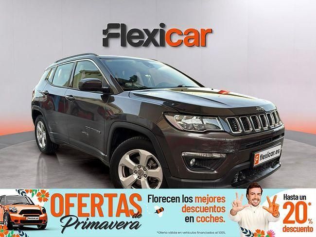 Usado Jeep Compass 120 CV (88 kW) 2018 Gris SUV