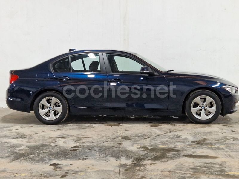 Usado BMW 316 Executive 116 CV (85 kW) 2014 Azul Familiar