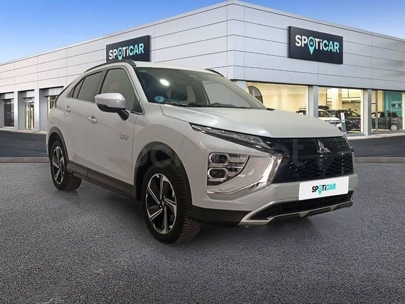 Usado Mitsubishi Eclipse Cross 188 CV (138 kW) 2021 Blanco SUV