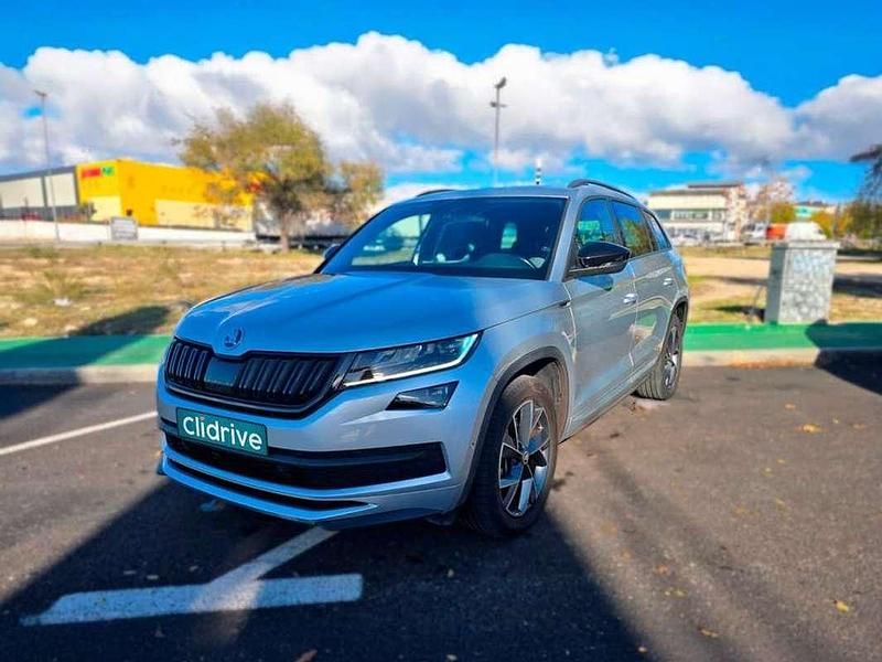 Usado Skoda Kodiaq SportLine 150 CV (110 kW) 2019 Gris SUV