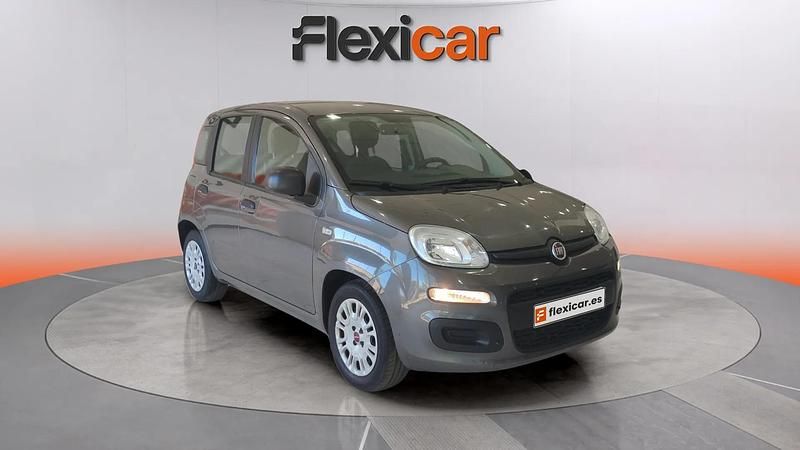 Usado Fiat Panda 71 CV (52 kW) 2022 Gris Utilitario
