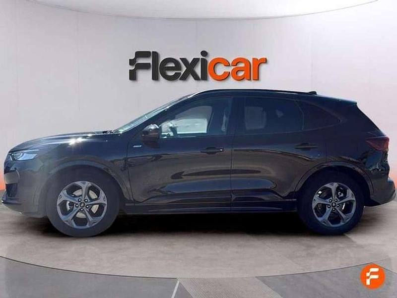 Usado Ford Kuga ST-Line 150 CV (110 kW) 2025 Negro SUV