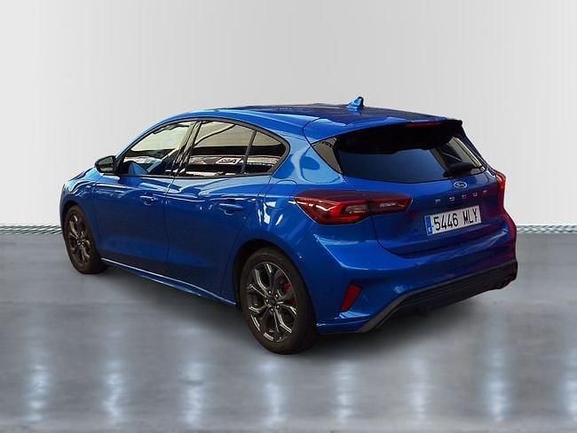 Używany Ford Focus ST-Line X 125 KM (91 kW) 2023 Niebieski Sedan/Limuzyna