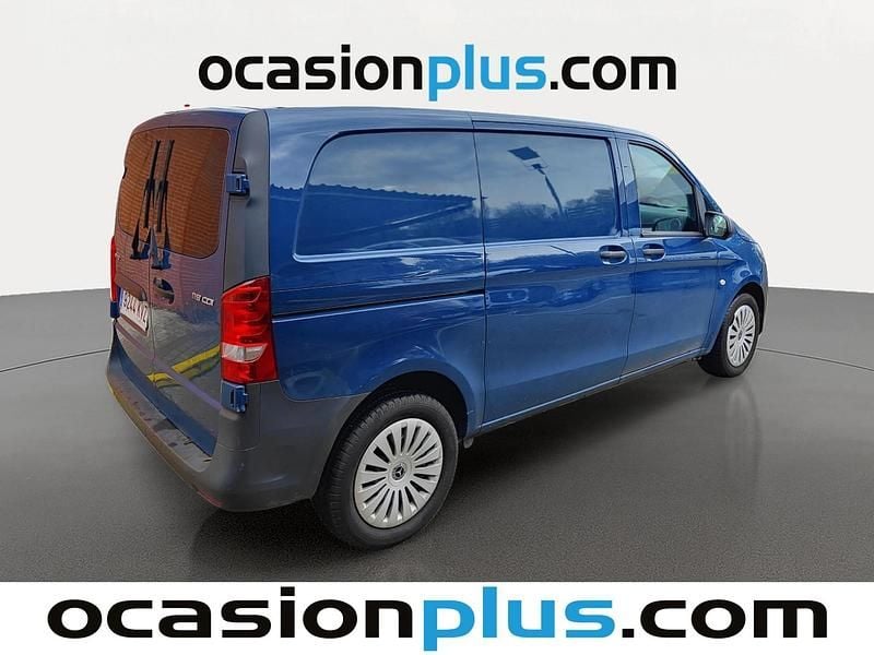 Usado Mercedes Vito 190 CV (139 kW) 2019 Azul Van