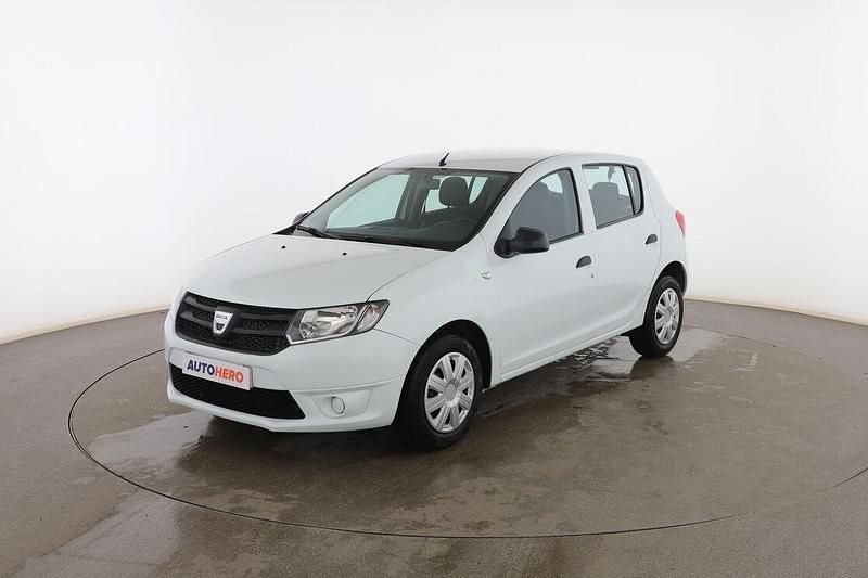 Blanco Usado 2014 Dacia Sandero Ambiance Utilitario | 7299 € (Un poco caro) - Imagen 1/3