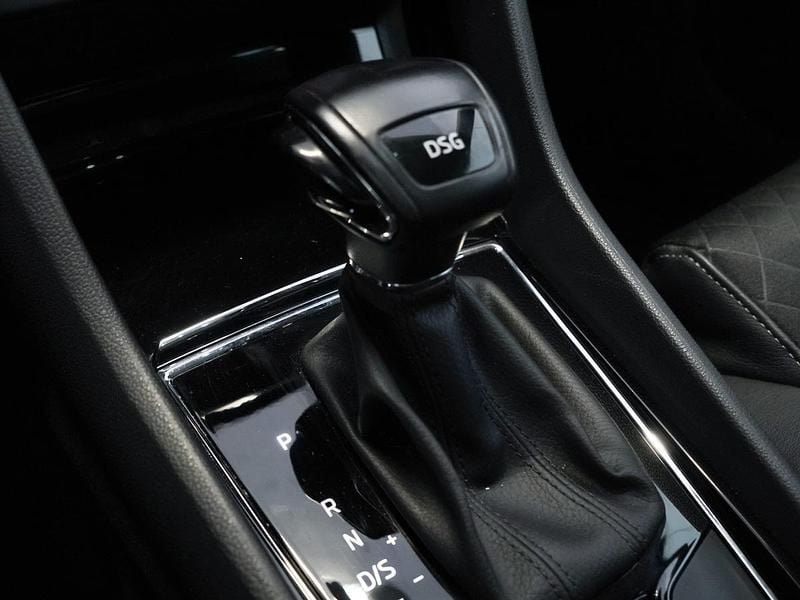 Usado Skoda Karoq Style 150 CV (110 kW) 2022 SUV