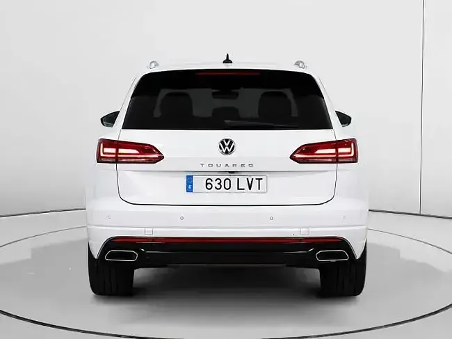 Usado VW Touareg Elegance 286 CV (210 kW) 2021 Blanco SUV