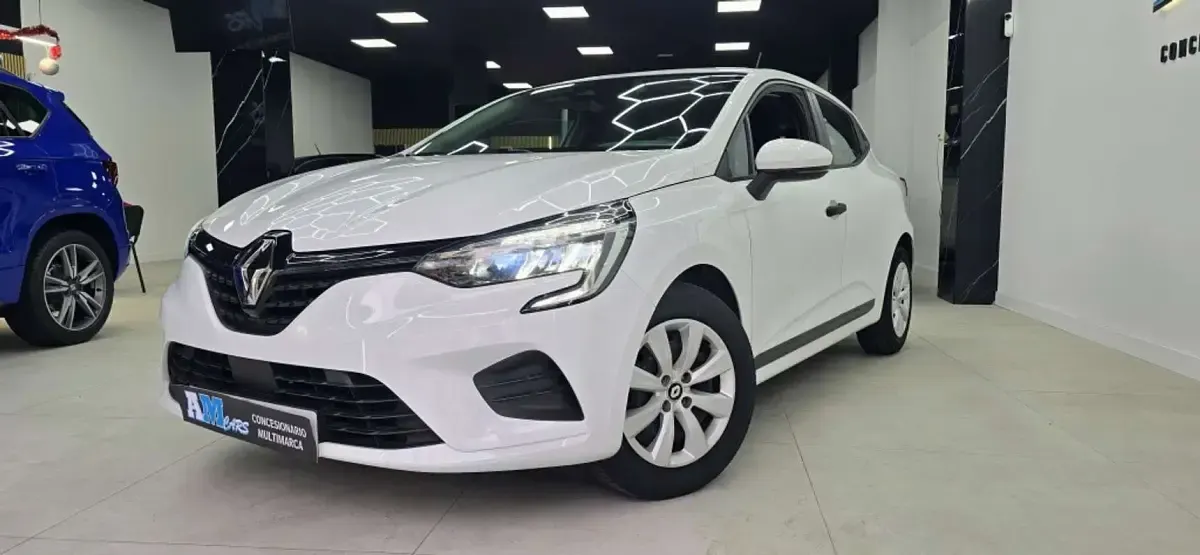 Usado Renault Clio V Intens 72 CV (52 kW) 2021 Blanco Utilitario