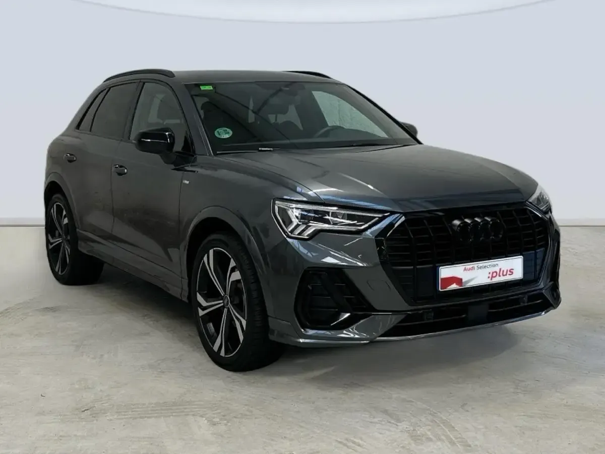 Usado Audi Q3 150 CV (110 kW) 2022 Gris SUV