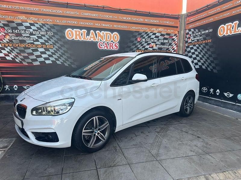 Usado BMW 218 Sport Line 150 CV (110 kW) 2017 Blanco Familiar
