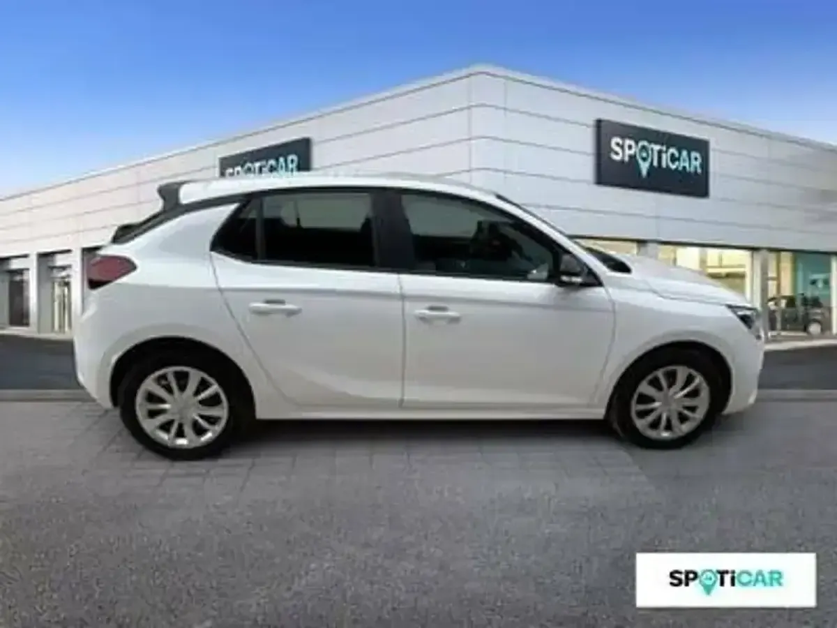Usado Opel Corsa Edition 100 CV (73 kW) 2023 Blanco Berlina