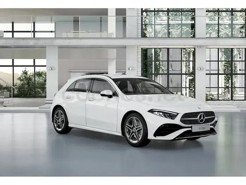 Usado Mercedes A180 116 CV (85 kW) 2024 Blanco polar Berlina