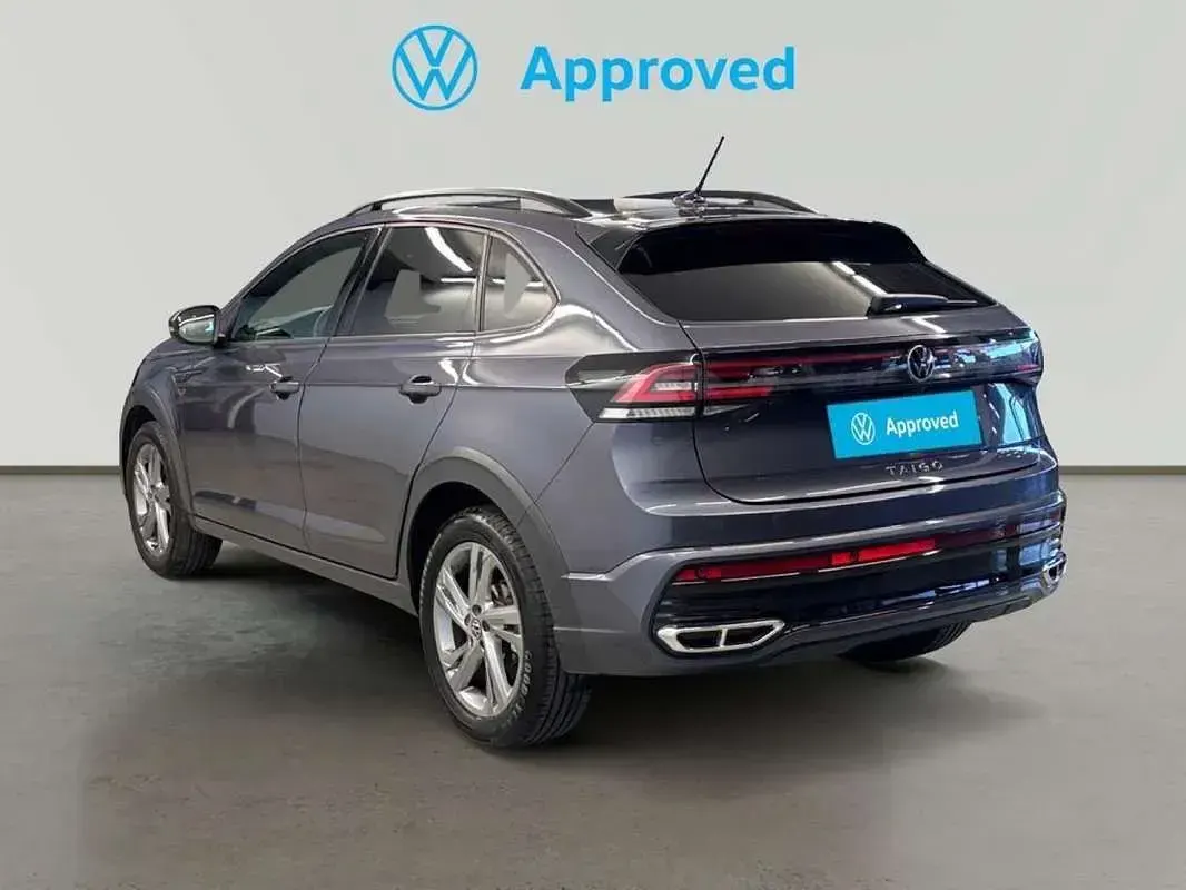 Usado VW Taigo R-line 116 CV (85 kW) 2024 Gris SUV